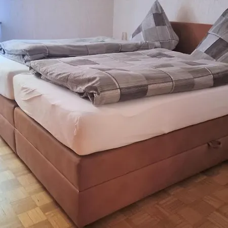 Nette, Ruhige Fuer 4 Personen * Eltmann